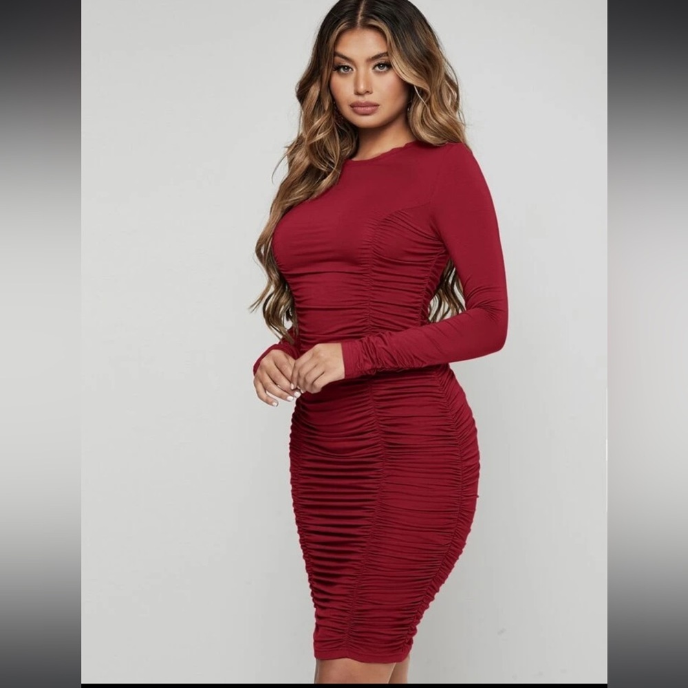 Solid Ruched Bodycon Dress
